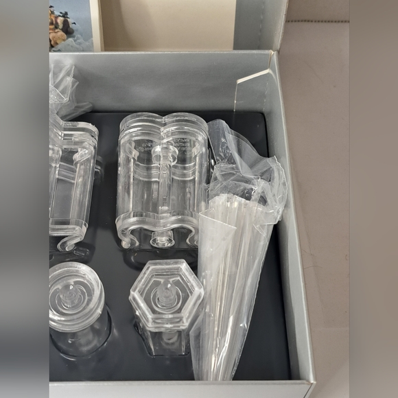 Le Canape Professional Hors d'Oeuvre Appetizer Maker Heart Star Clover + Picks - Picture 5 of 7